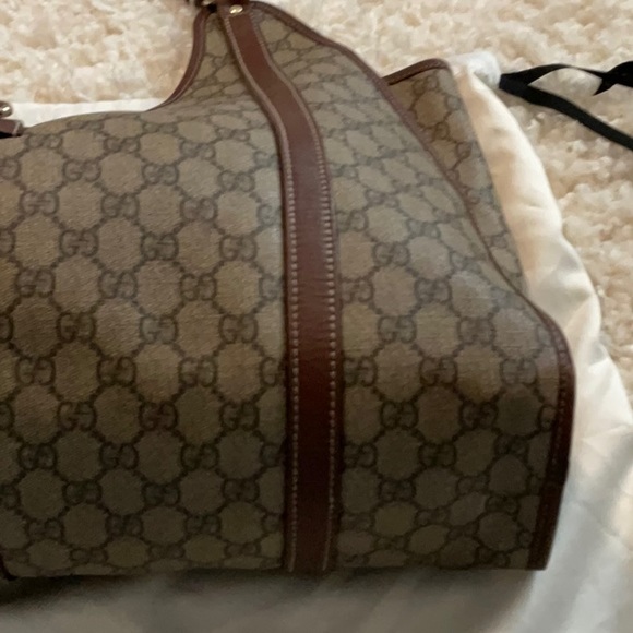GUCCI MONOGRAM X-LARGE HANDBAG - Picture 4 of 8